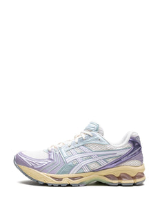 Buty sportowe GEL-KAYANO 14 w kolorze „kremowy/dusk fiolet”.