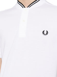 koszulka polo z haftowanym logo