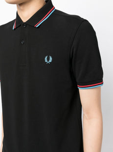 koszulka polo z haftowanym logo