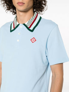 koszulka polo z haftowanym logo i kołnierzykiem w paski